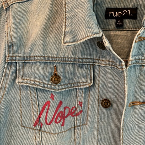 Rue 21 Jean Jacket Graphic Size XL - Picture 2 of 2